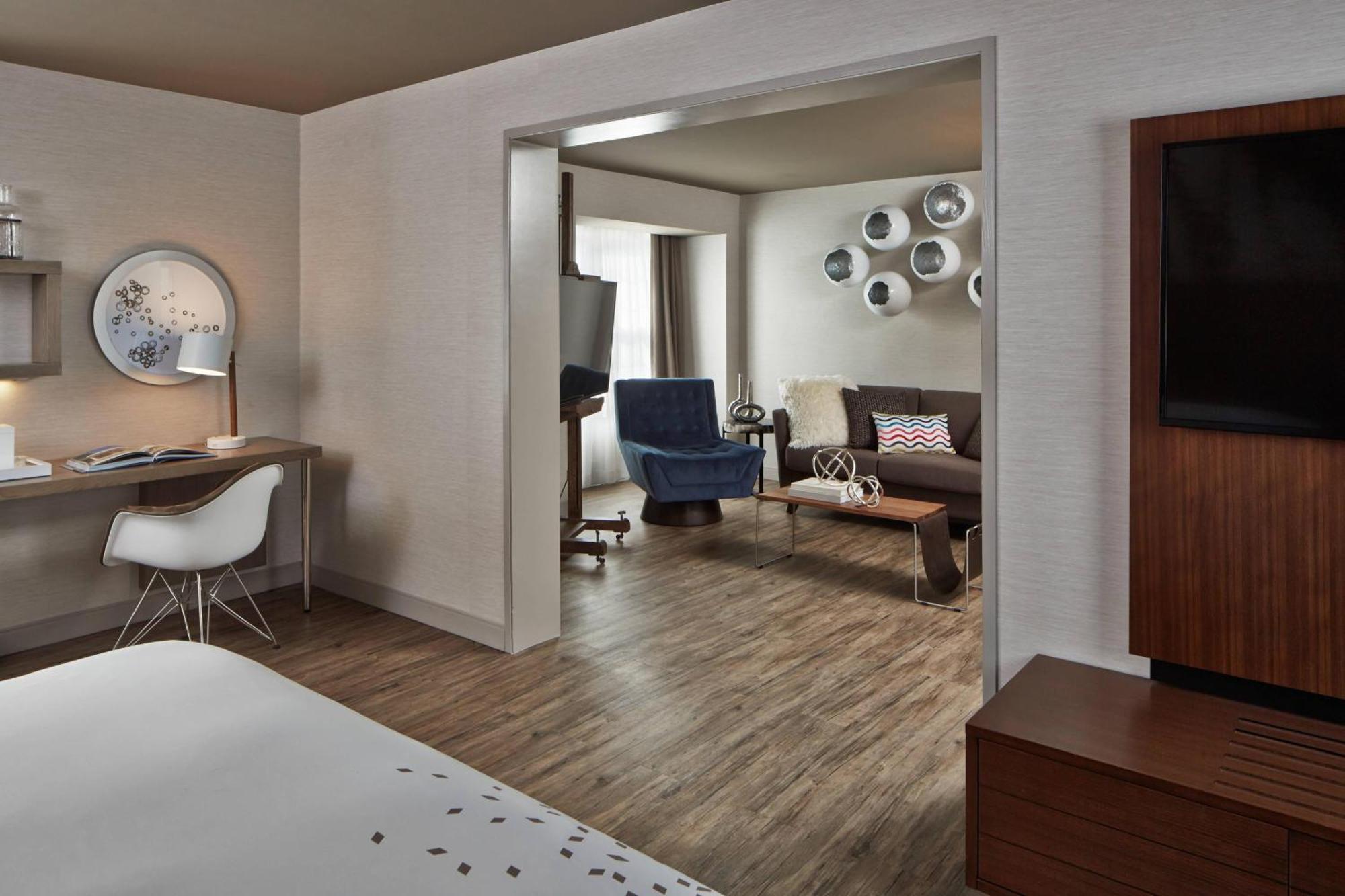 The Del Monte Lodge Renaissance Rochester Hotel & Spa Exterior foto